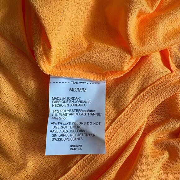 💥 Buy 2 get 1 Free 💥 Under Armour Orange Tank Top Racerback - Picture 3 of 3